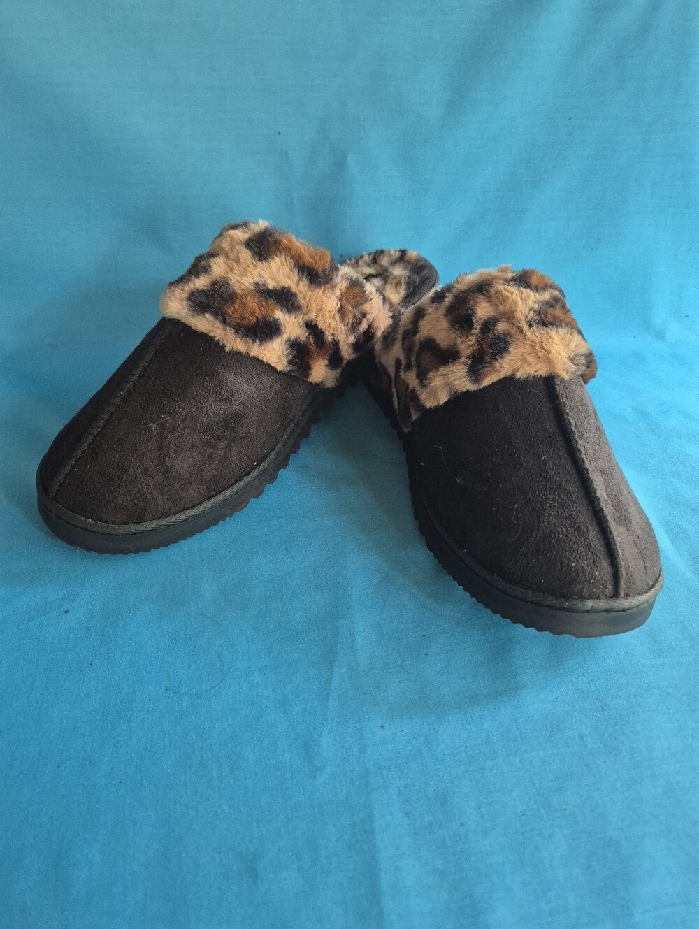 Nine West Black Suede Leopard Trim Slippers Women Large 9/10
